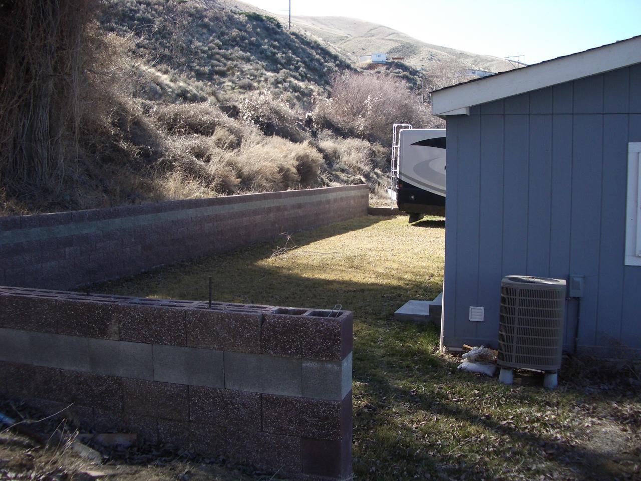4202 Thorp Road Moxee, WA 98936 - Photo 5 of 8 a view of yard from window