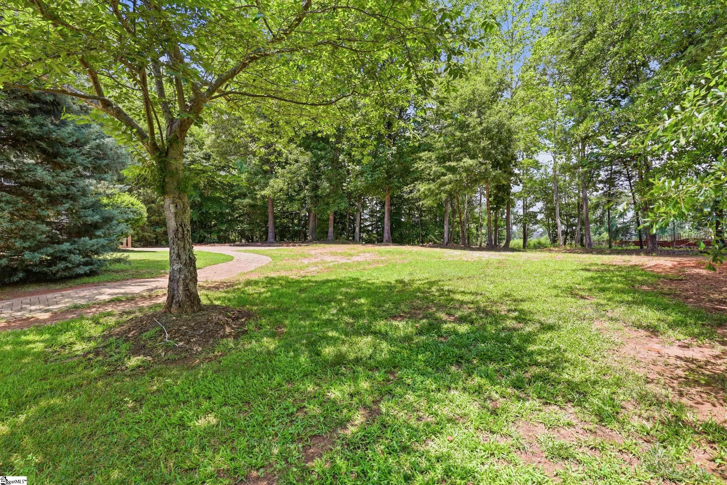 100 Yorkswell Lane Greenville, SC 29607 - Photo 31 of 33