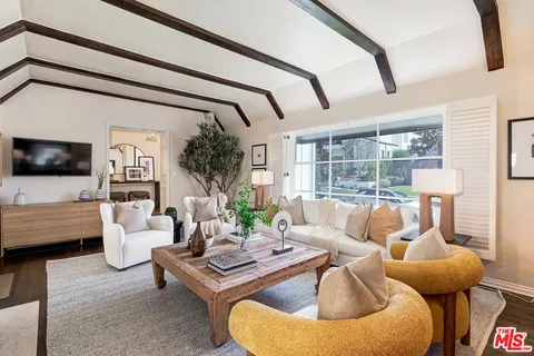 $2,195,000 | 10543 Wellworth Avenue, Los Angeles, CA 90024