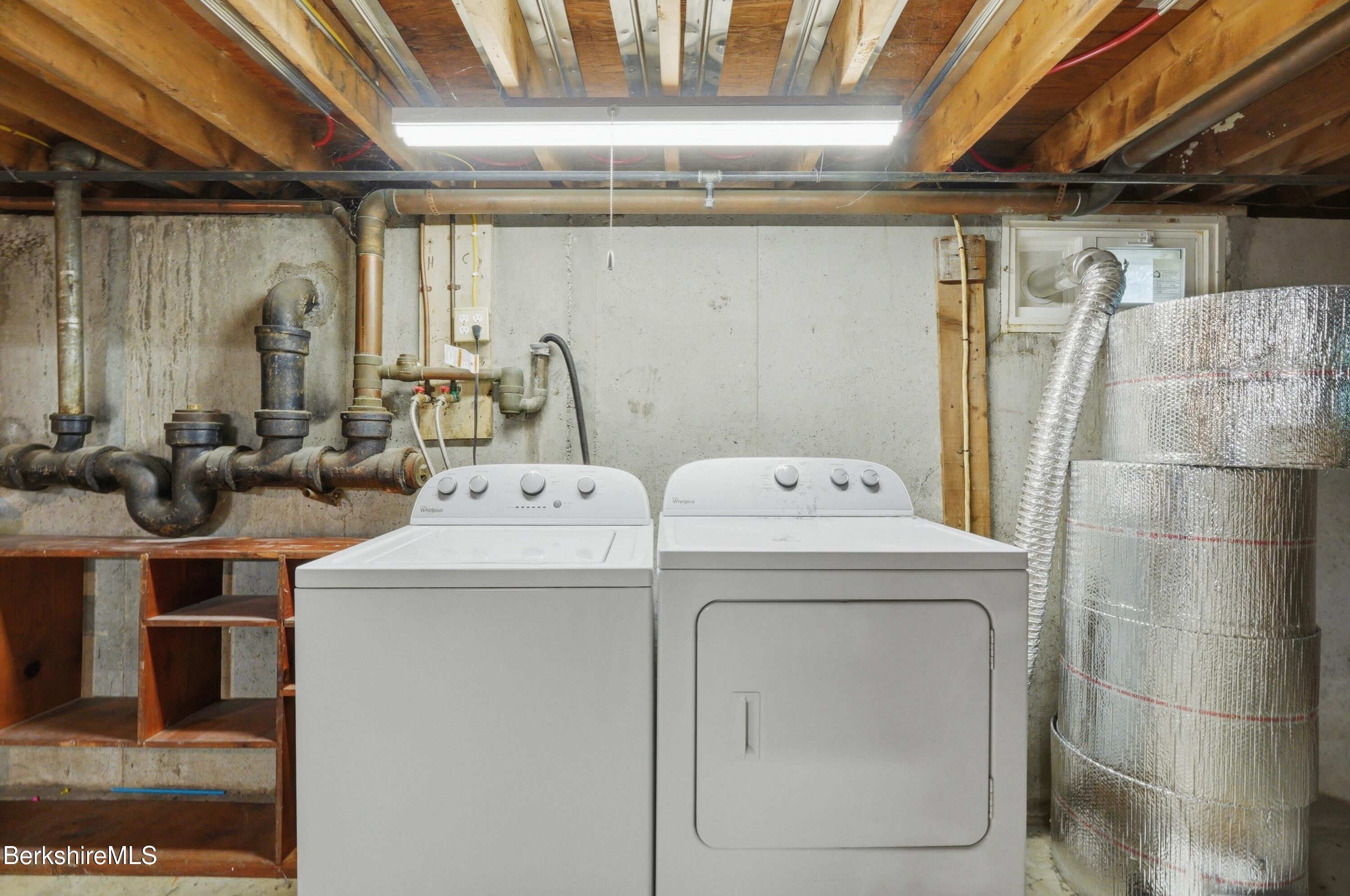 184 Melbourne Road Pittsfield, MA 01201 - Photo 35 of 36 Laundry Area