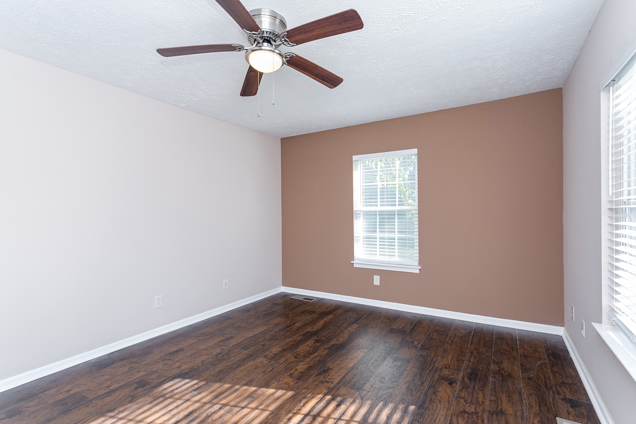 331 Maple Street Madison, TN 37115 - Photo 10 of 26 Gallery Image 10