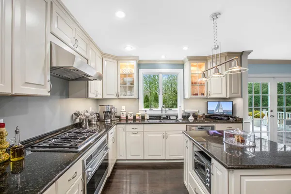 $50,000 | 279 Majors Path, Southampton, NY 11968