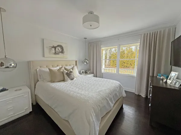 $50,000 | 279 Majors Path, Southampton, NY 11968