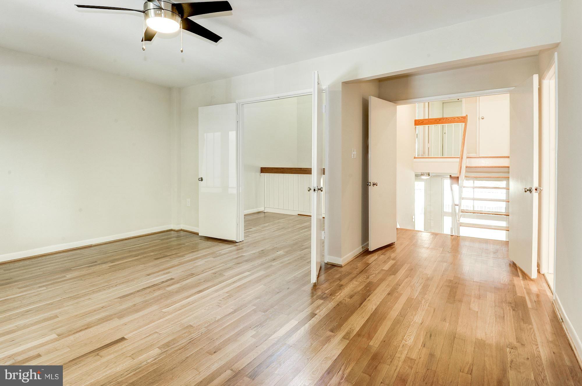 11184 Saffold Way Reston, VA 20190 - Photo 11 of 30 Bedroom (Master) with sitting room