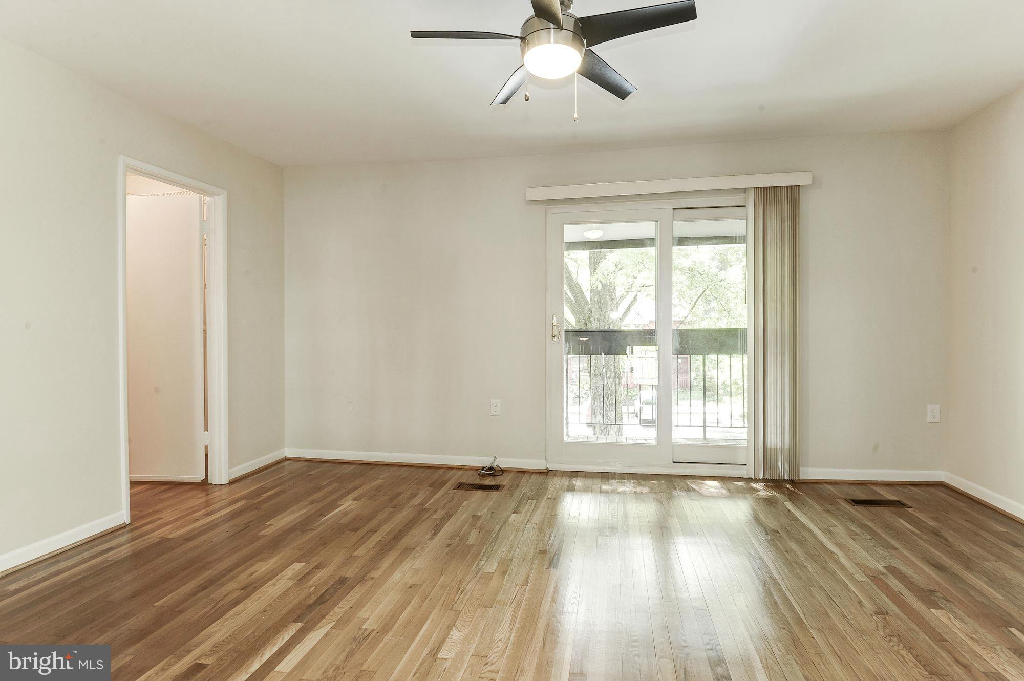 11184 Saffold Way Reston, VA 20190 - Photo 12 of 30 Bedroom (Master)