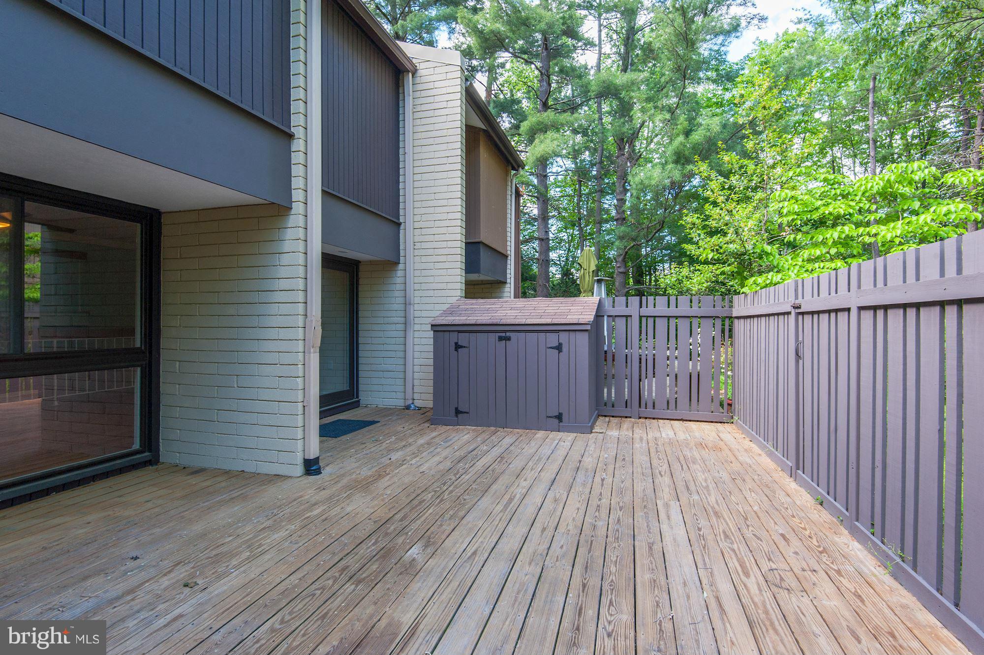 11184 Saffold Way Reston, VA 20190 - Photo 24 of 30 Exterior (Rear) deck