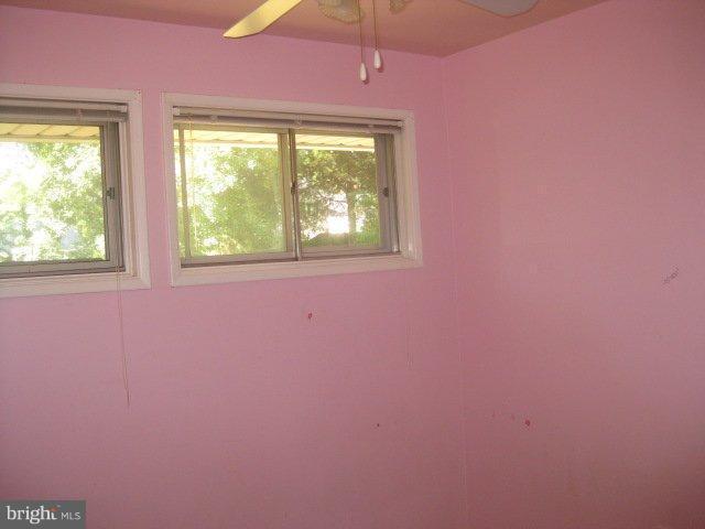 7417 Jervis Street Springfield, VA 22151 - Photo 6 of 16 Bedroom