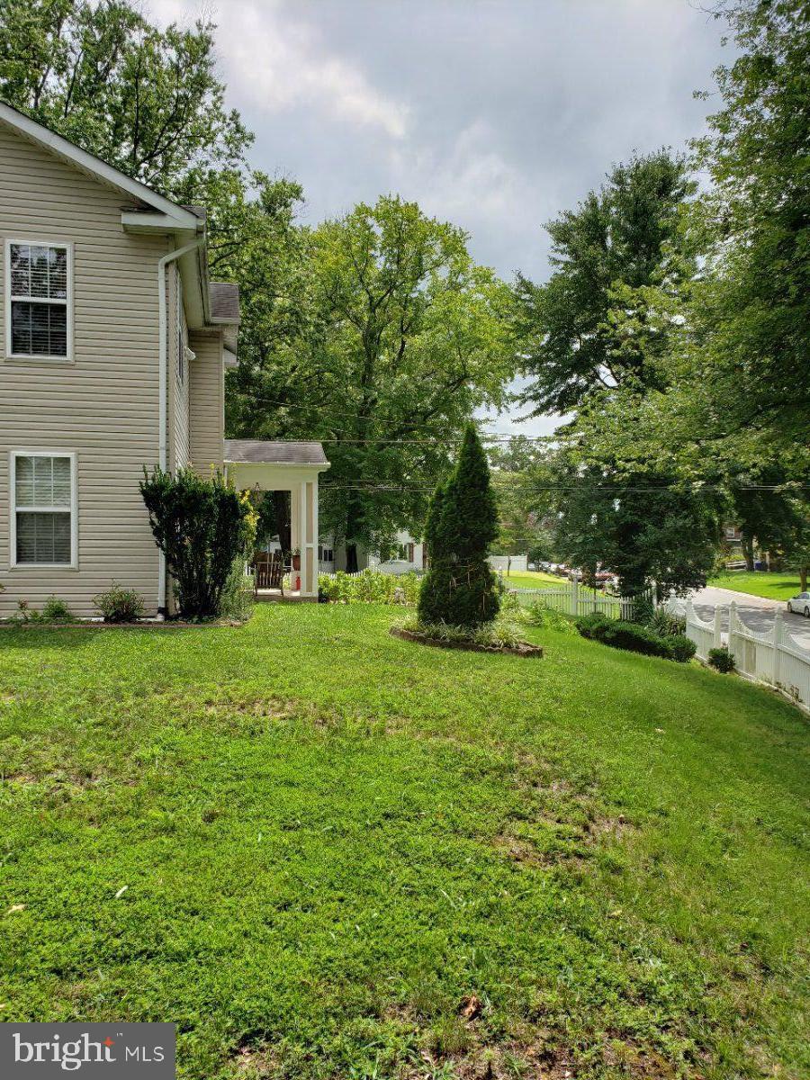 9701 Dilston Road Silver Spring, MD 20903 - Photo 5 of 9 Gallery Image 5