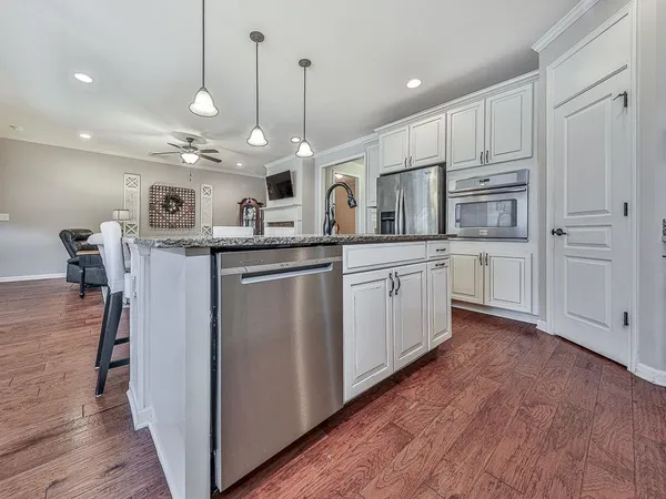$575,000 | 314 Laurel Lookout Hills, Canton, GA 30114