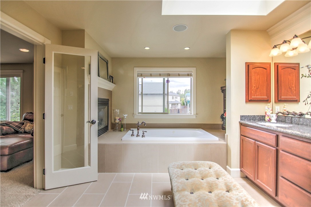 6759 Southeast 2nd Street Renton, WA 98059 - Photo 14 of 22
