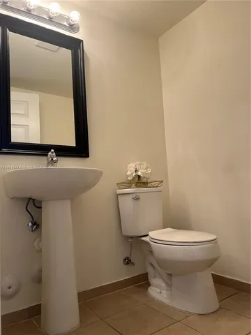 $2,400 | 3783 Southeast 3rd Street, Homestead, FL 33033