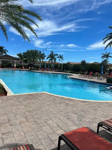 $2,400 | 3783 Southeast 3rd Street, Homestead, FL 33033