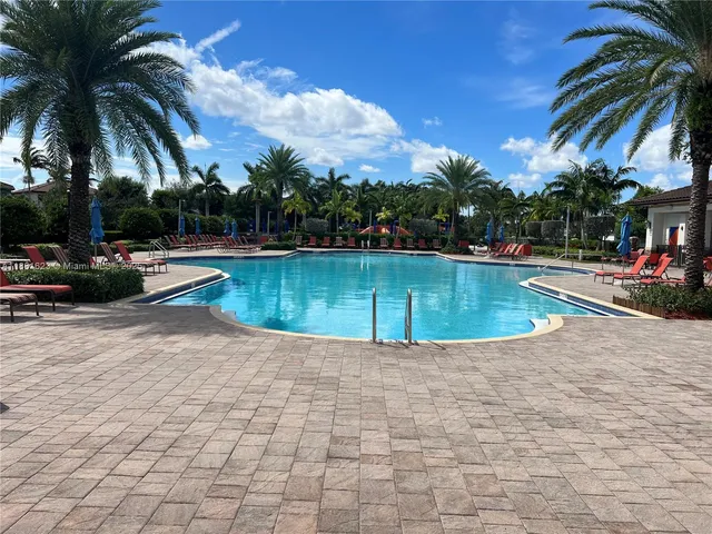 $2,400 | 3783 Southeast 3rd Street, Homestead, FL 33033