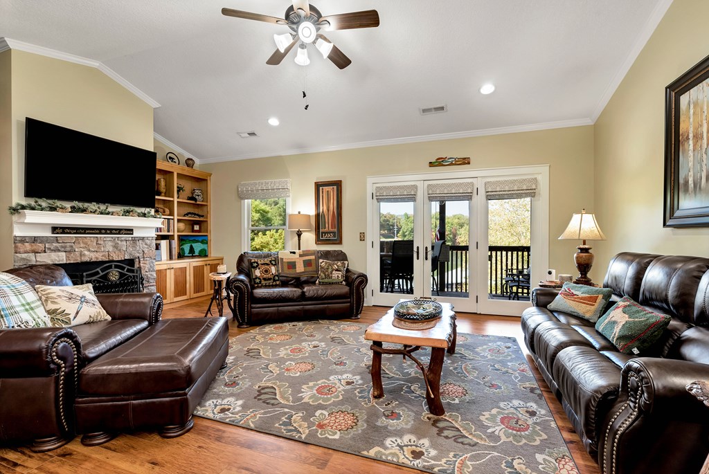 1407 Lakeside Road, Unit 206 Hiawassee, GA 30546 - Photo 18 of 72 Gallery Image 18