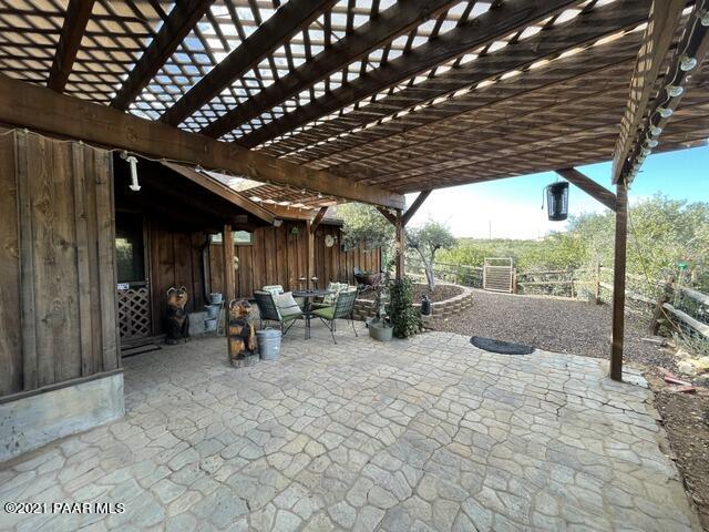 1550 South Orme Road Dewey, AZ 86327 - Photo 9 of 38 Front Patio