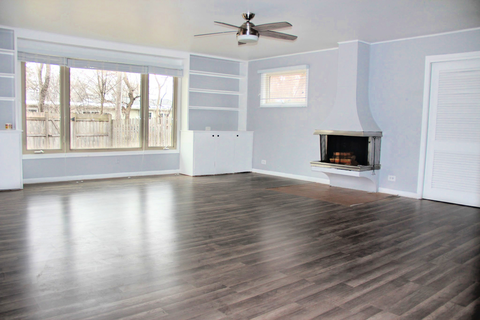1938 North Washington Street Wheaton, IL 60187 - Photo 2 of 17