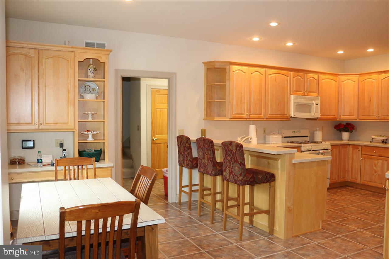 6544 Windmere Road Harrisburg, PA 17111 - Photo 5 of 25 Gallery Image 5