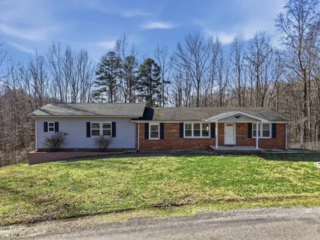 $339,900 | 181 Falling Water Road, Sparta, TN 38583