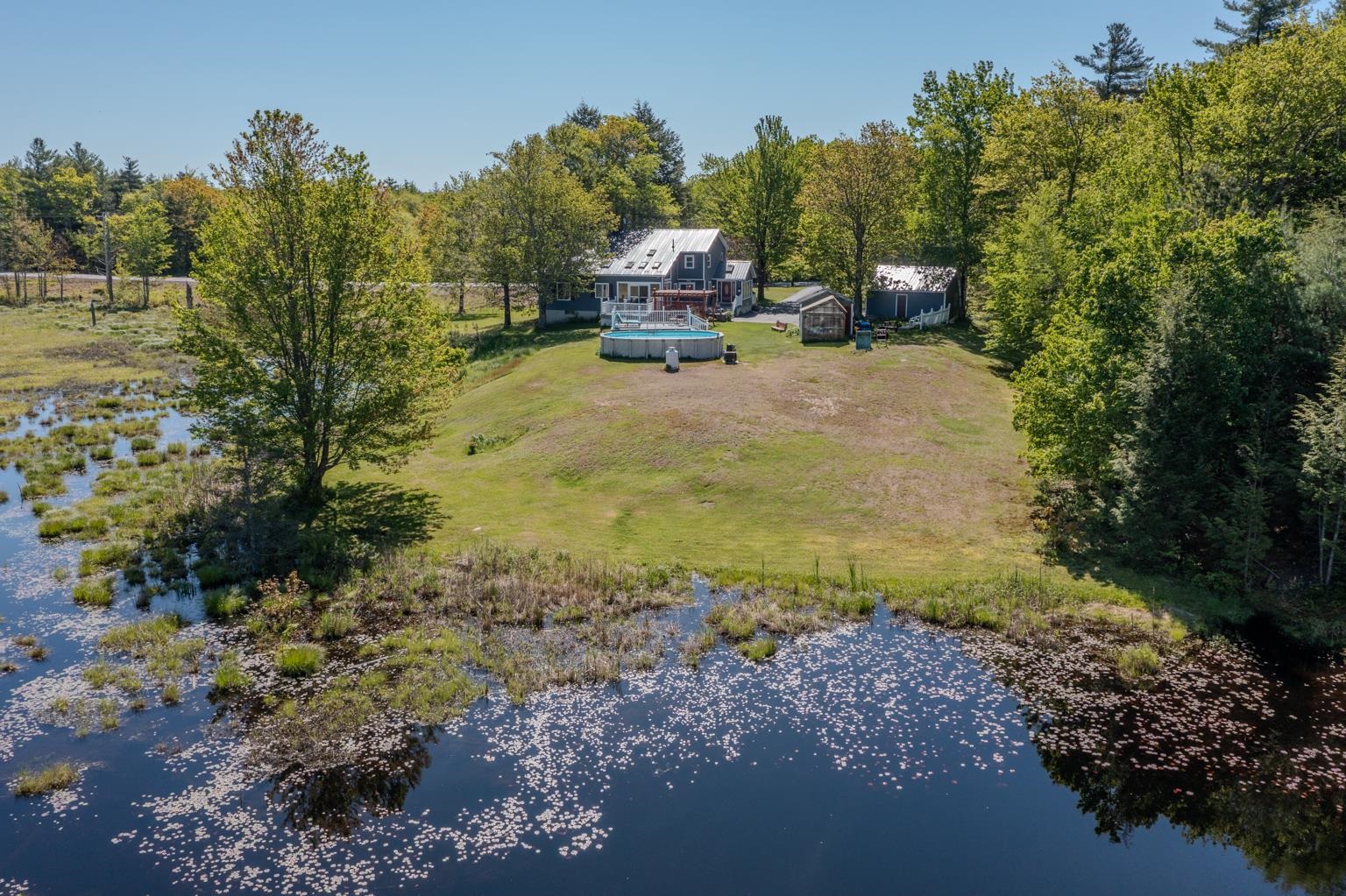 140 Mountain View Road Deerfield, NH 03037 - Photo 3 of 57