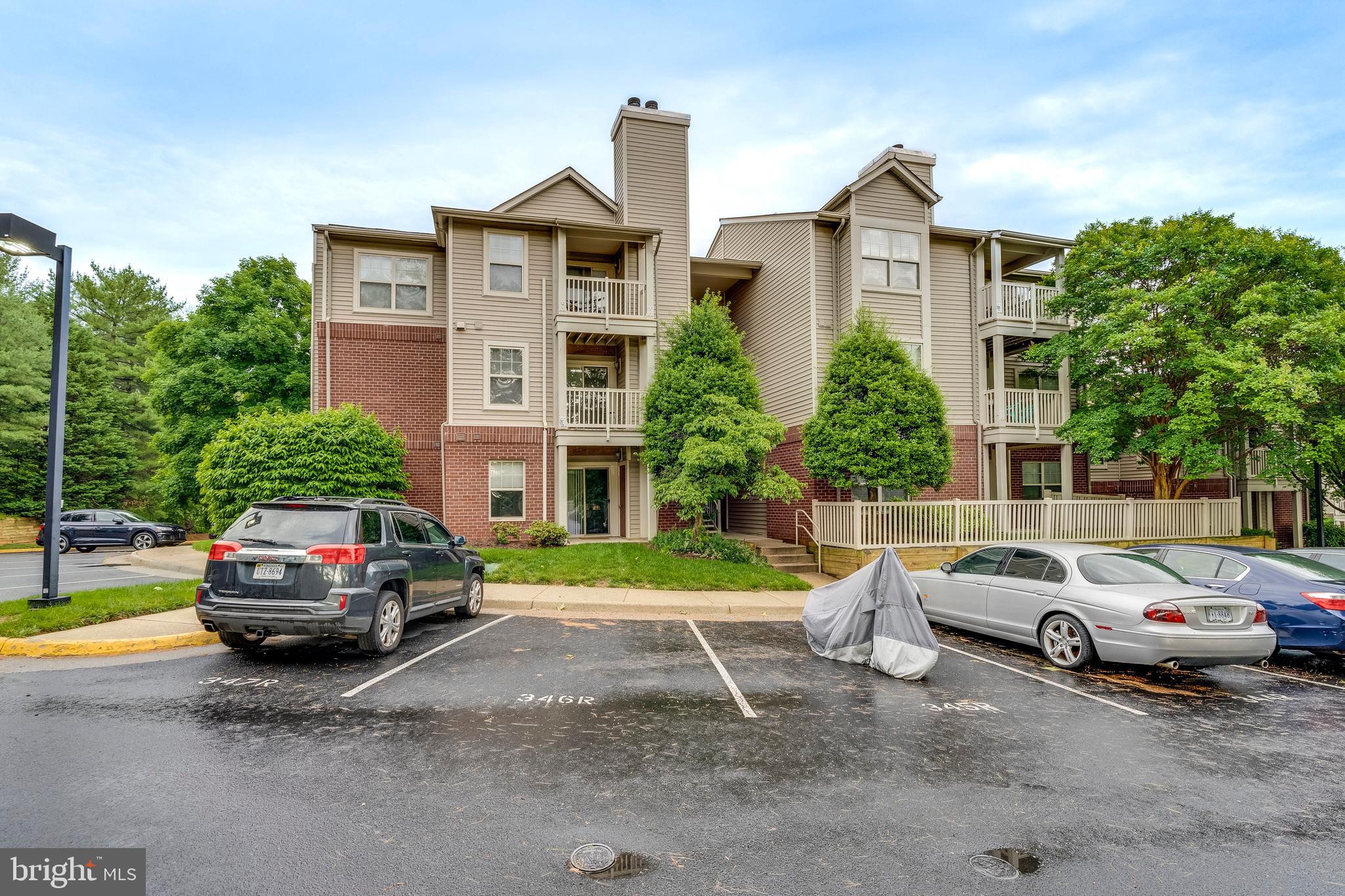 1727 Ascot Way, Unit D Reston, VA 20190 - Photo 1 of 43 Gallery Image 1