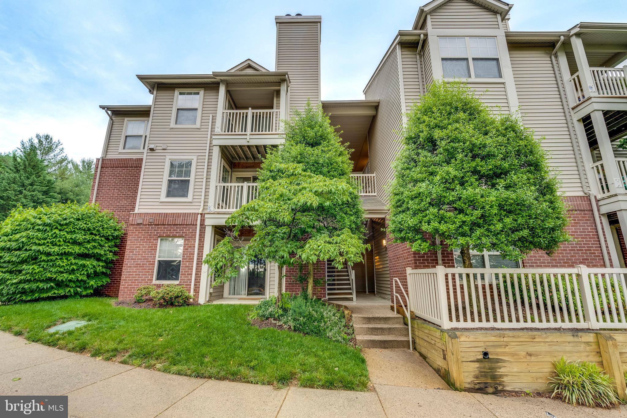 1727 Ascot Way, Unit D Reston, VA 20190 - Photo 8 of 43 Gallery Image 8