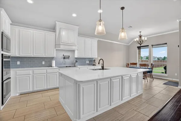 $475,000 | 1032 Telford Trail, Crowley, TX 76036