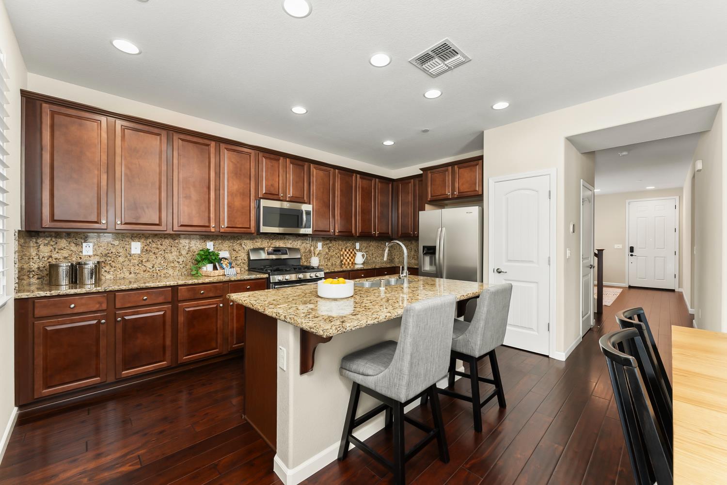 5453 Mossy Stone Way Rancho Cordova, CA 95742 - Photo 18 of 81