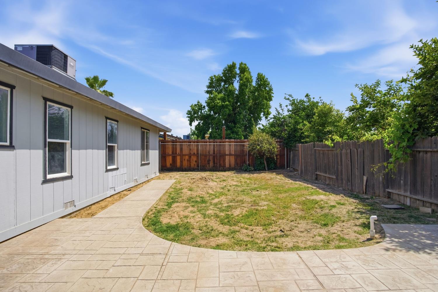 7161 Rita Way Winton, CA 95388 - Photo 24 of 33