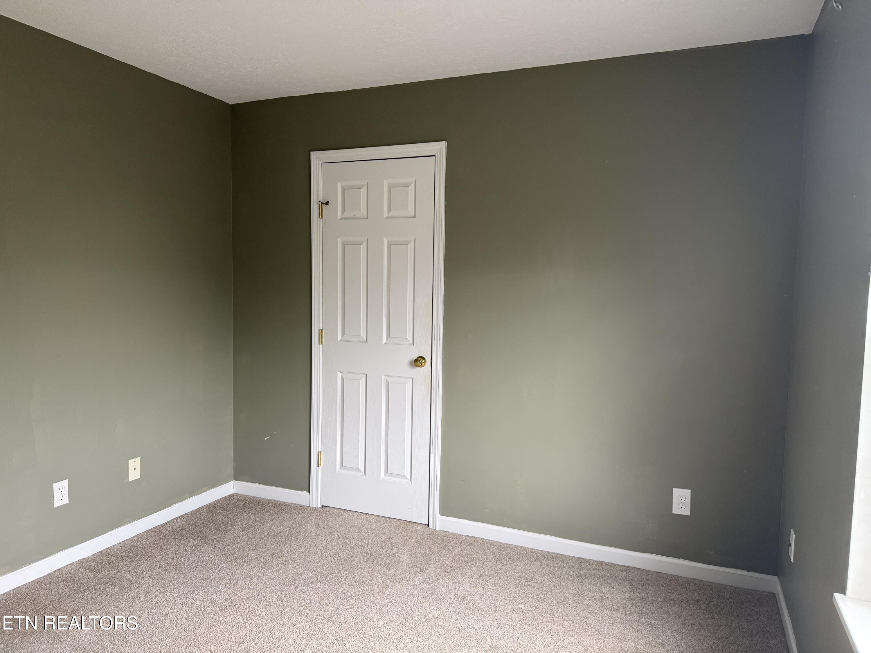7847 Dawnview Road Powell, TN 37849 - Photo 23 of 38 Bedroom 3 -2