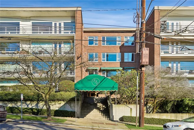 $1,750 | 530 West Olympic Place, Unit 105, Seattle, WA 98119