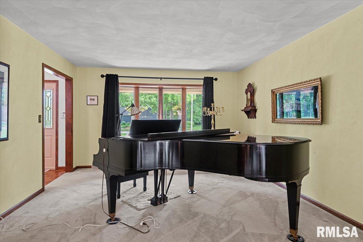 604 Clipper Road Springfield, IL 62711 - Photo 13 of 70