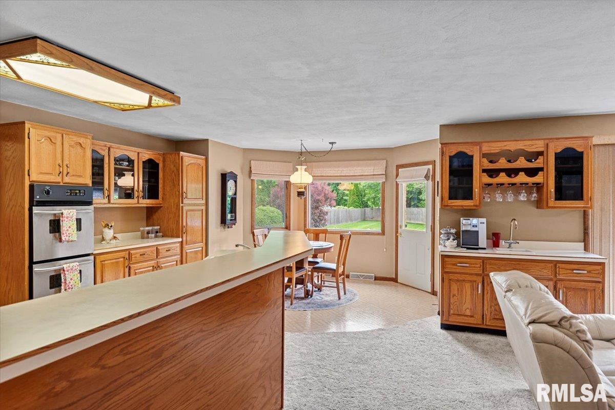 604 Clipper Road Springfield, IL 62711 - Photo 23 of 70