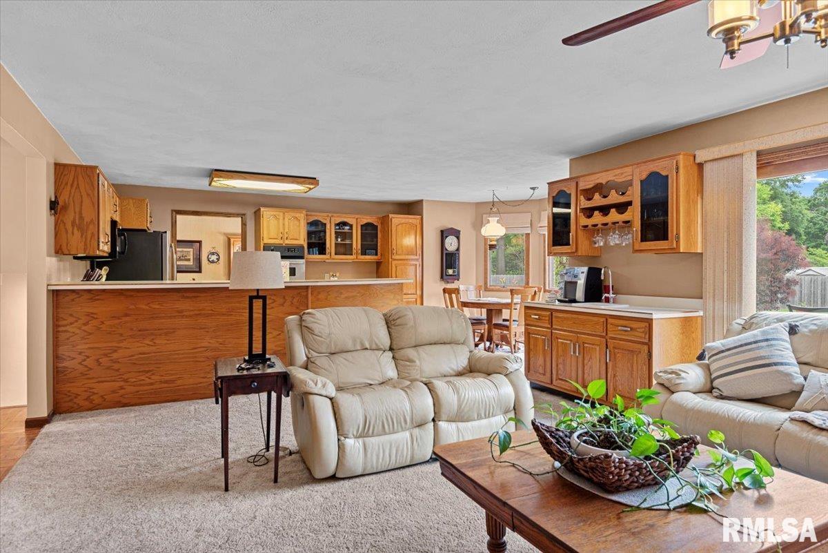 604 Clipper Road Springfield, IL 62711 - Photo 27 of 70