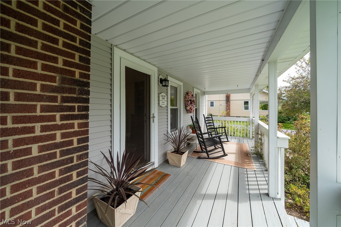 15959 Tavern Road Burton, OH 44021 - Photo 3 of 31 Gallery Image 3