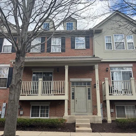 $349,900 | 77 Lee Court, Winfield, IL 60190