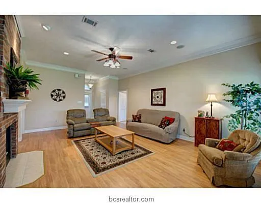 $2,495 | 4210 Ludlow Lane, College Station, TX 77845