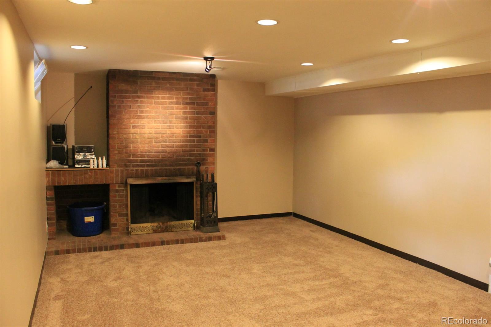 7774 Raritan Street Denver, CO 80221 - Photo 10 of 12 Gallery Image 10