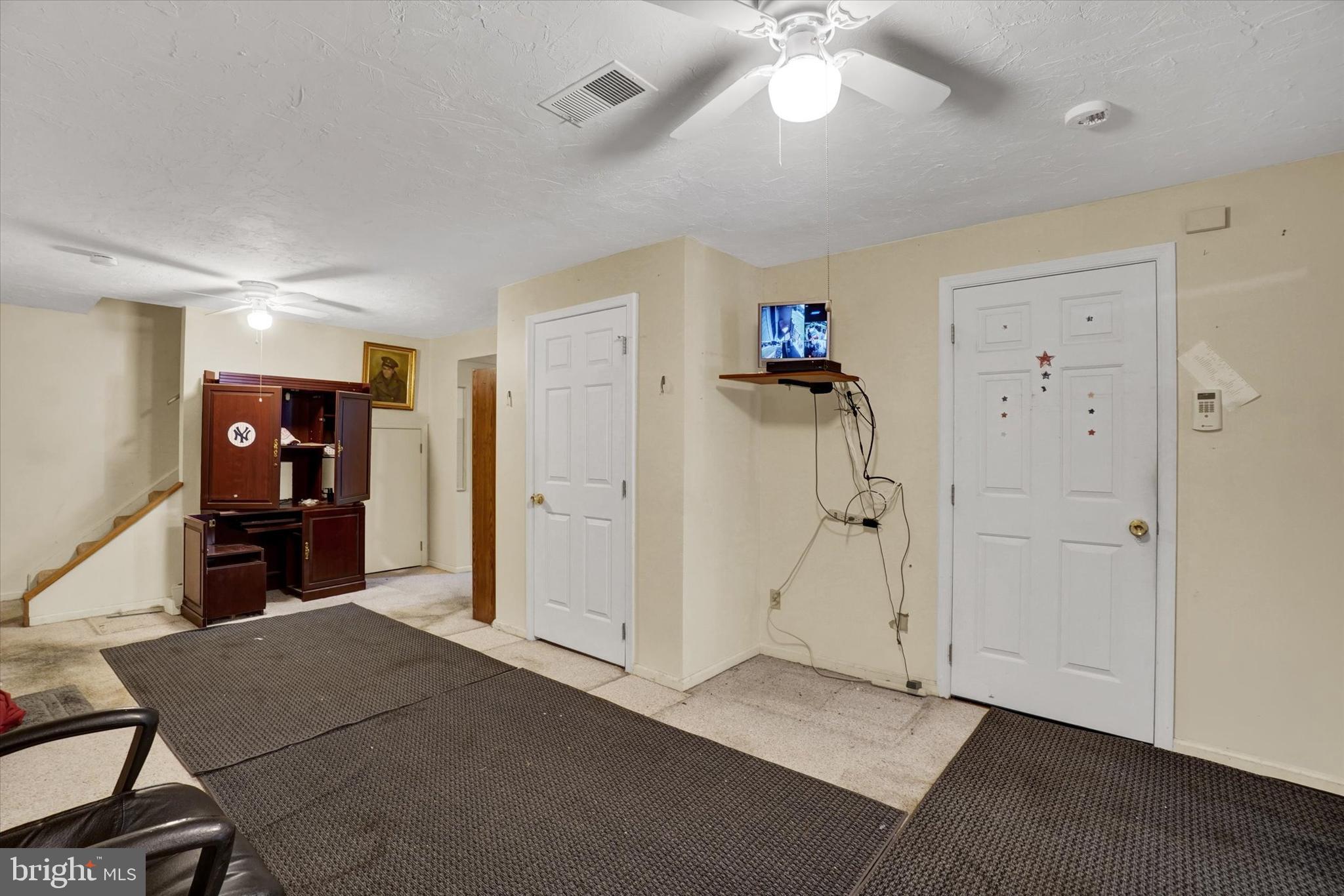 3955 North Rohrbaugh Road Seven Valleys, PA 17360 - Photo 18 of 22 Gallery Image 18