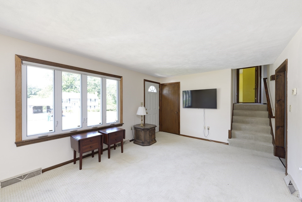 10 Chester Road Billerica, MA 01821 - Photo 15 of 38 Gallery Image 15
