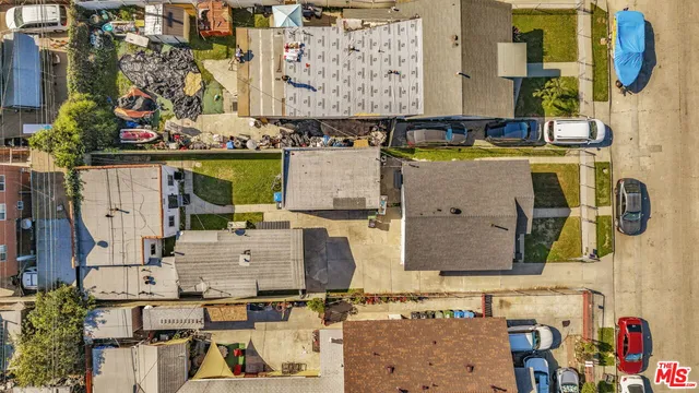 $879,000 | 224 West 84th Street, Los Angeles, CA 90003