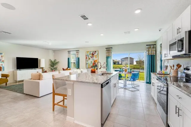 $319,999 | 13237 Tropical Breeze Way, Hudson, FL 34669