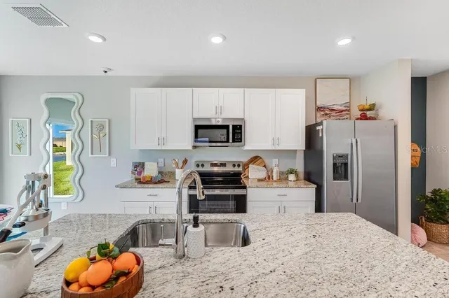 $319,999 | 13237 Tropical Breeze Way, Hudson, FL 34669