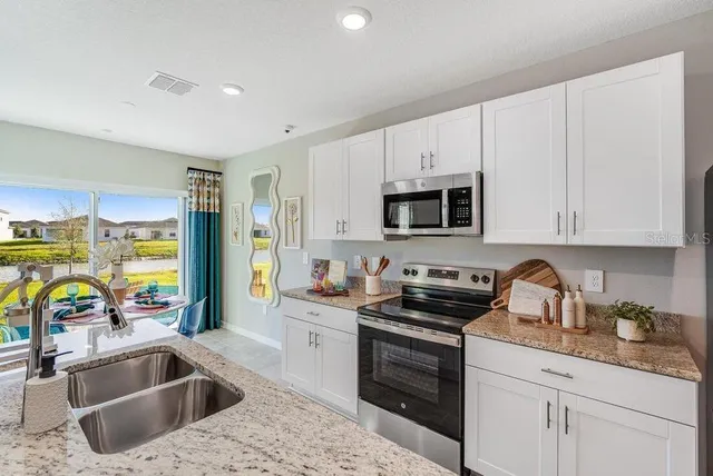 $319,999 | 13237 Tropical Breeze Way, Hudson, FL 34669