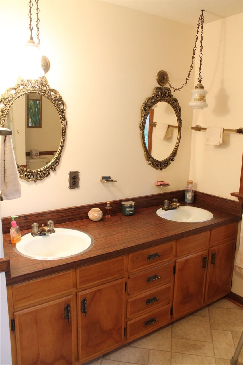 4052 Bloomer Springs Road Elkton, VA 22827 - Photo 17 of 42 Gallery Image 17