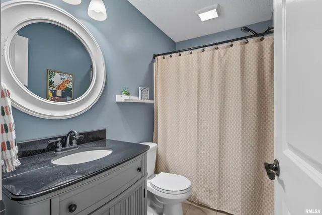 $505,000 | 5767 Evergreen Place, Bettendorf, IA 52722