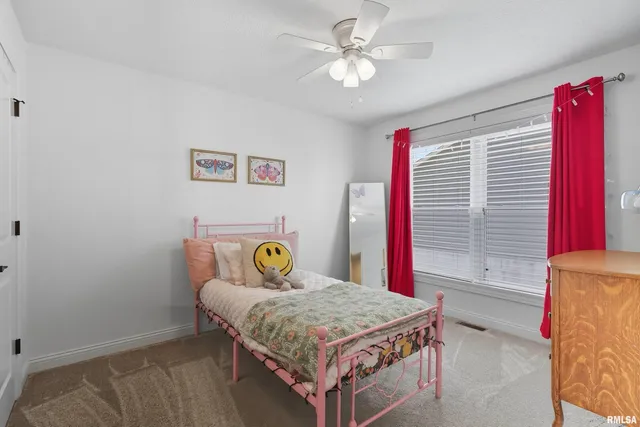 $505,000 | 5767 Evergreen Place, Bettendorf, IA 52722