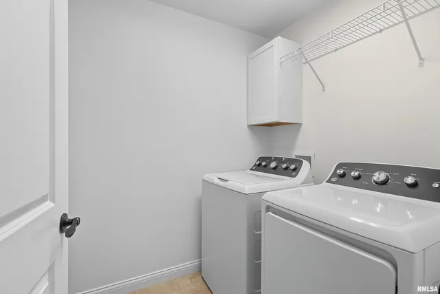 $505,000 | 5767 Evergreen Place, Bettendorf, IA 52722