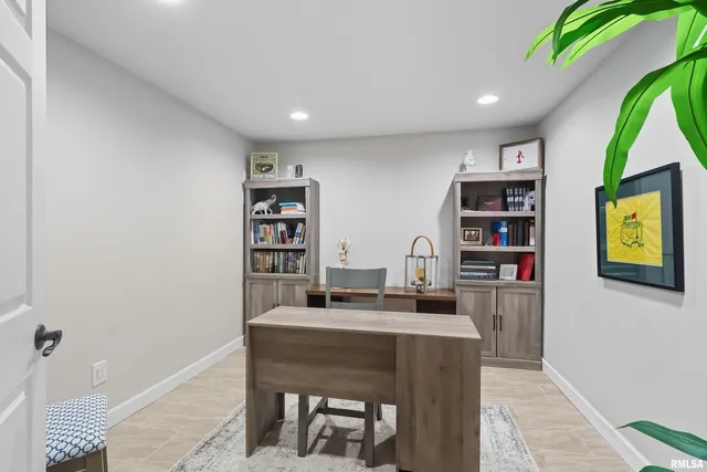 $505,000 | 5767 Evergreen Place, Bettendorf, IA 52722