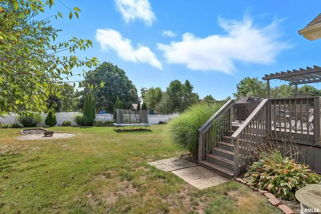 $505,000 | 5767 Evergreen Place, Bettendorf, IA 52722