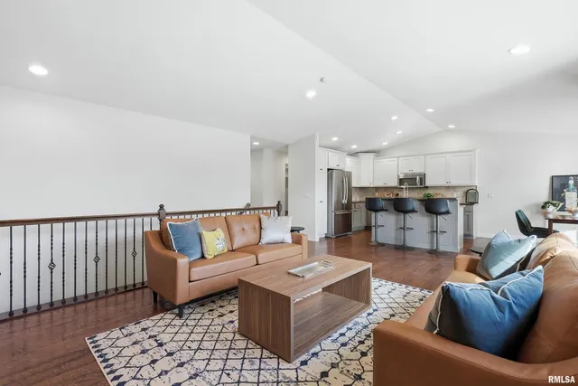 $505,000 | 5767 Evergreen Place, Bettendorf, IA 52722